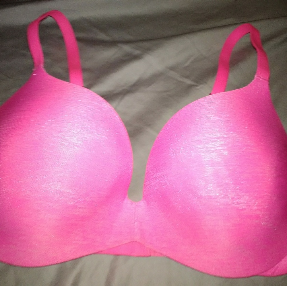 Pink Victorias Secret push-up bra 34dd